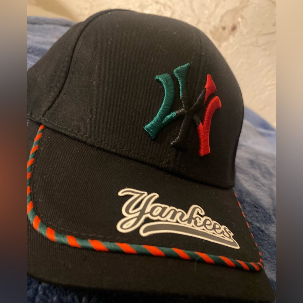 Black Yankees hat